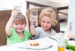 kids with soda - Copyright – Stock Photo / Register Mark