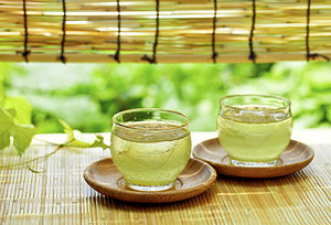 green tea - Copyright – Stock Photo / Register Mark