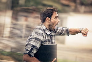 running late - Copyright – Stock Photo / Register Mark