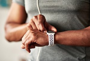 3 Minutes Gets Your Body Talking - Copyright – Stock Photo / Register Mark