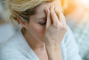 migraines - Copyright – Stock Photo / Register Mark