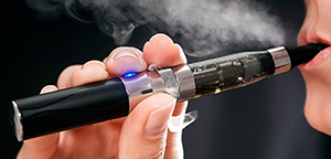 e-cigarettes - Copyright – Stock Photo / Register Mark