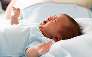 crying baby - Copyright – Stock Photo / Register Mark