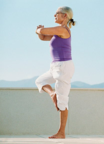 Eldery does yoga - Copyright – Stock Photo / Register Mark